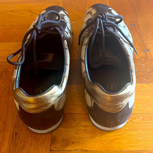 Vintage Coach sneakers - Picture 5 of 5